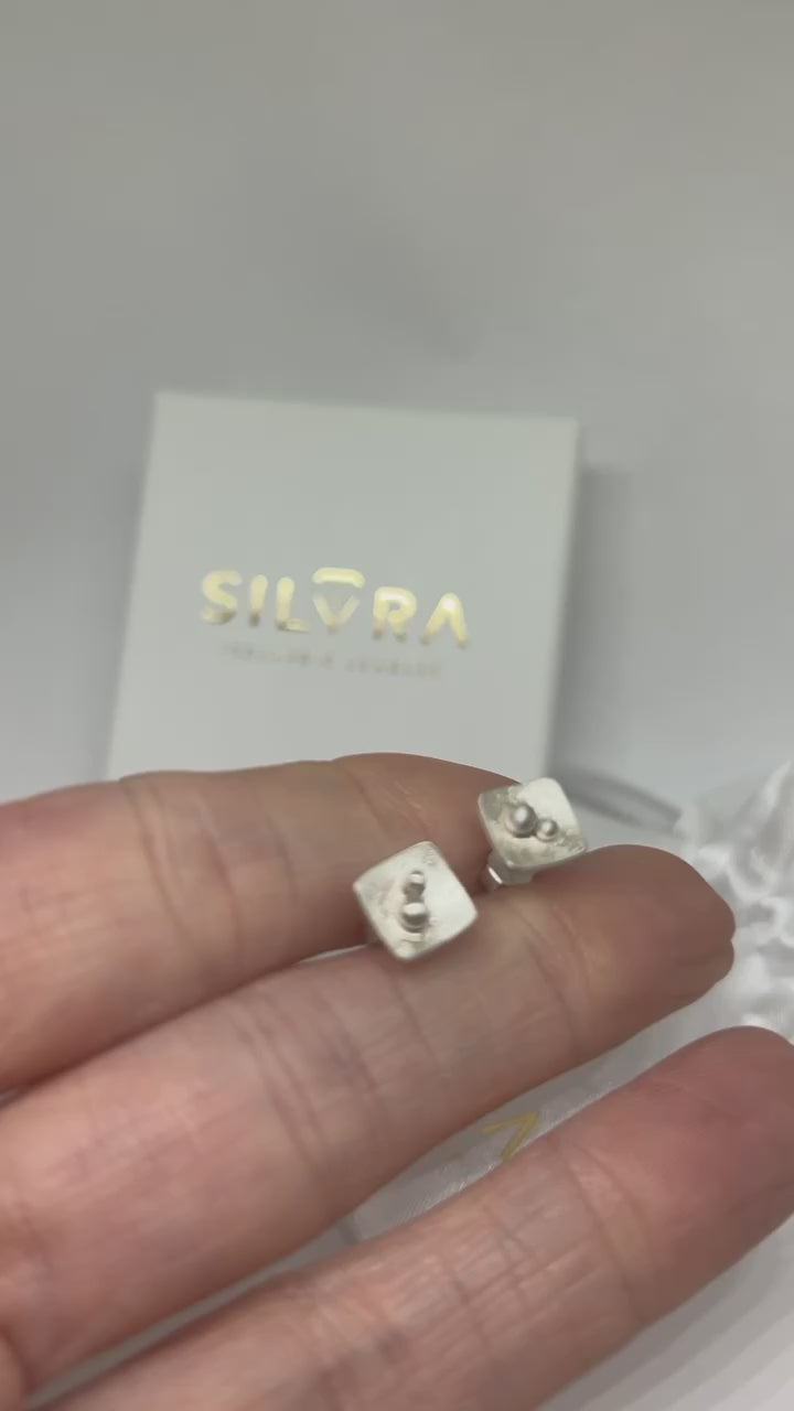 Curved Square Studs