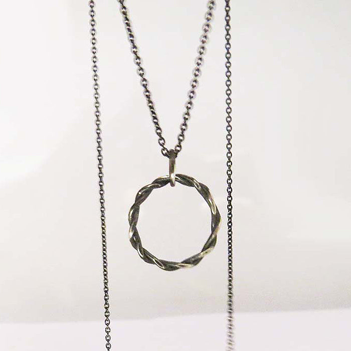 Circle Necklace 